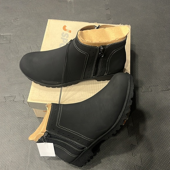 Womens Size-11 J-Sport Jenna Side Zip Up Ankle High Waterproof Boots Black - Picture 6 of 7